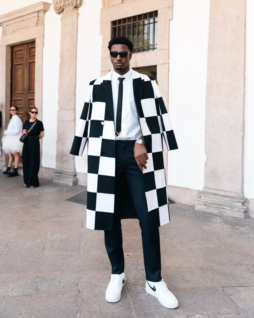 Milan Fashion Week — fashion, wardrobe styling, 2023 by Toni Lowe, photo 5 of 7