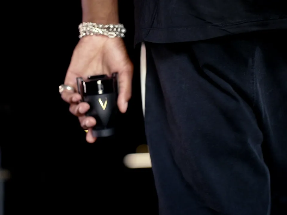 Paco Rabanne Invictus film 1